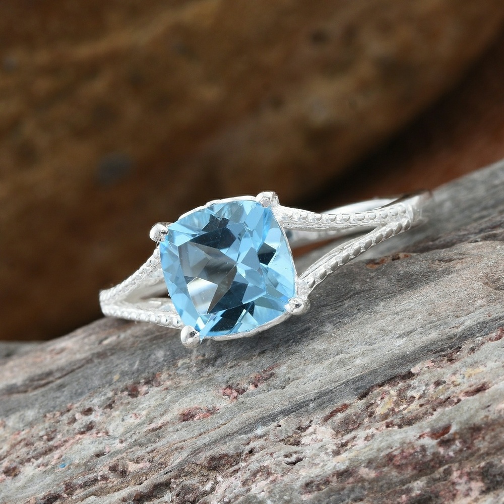 🌸 NWT-STERLING SILVER RING